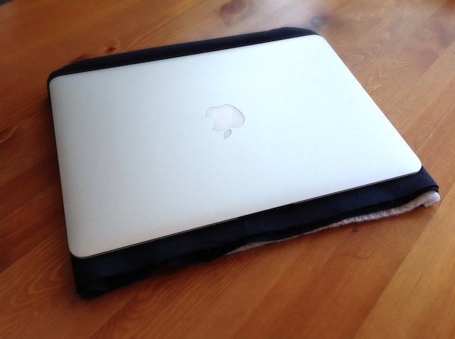 MacBook-Air-Case-Trial-Manufacture-9.jpg