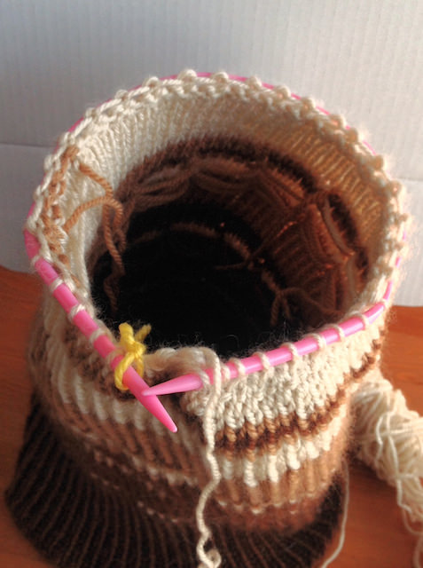 circular needle knitting_hat-13.jpg
