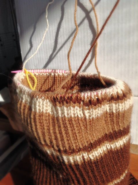 circular needle knitting_hat-9.jpg