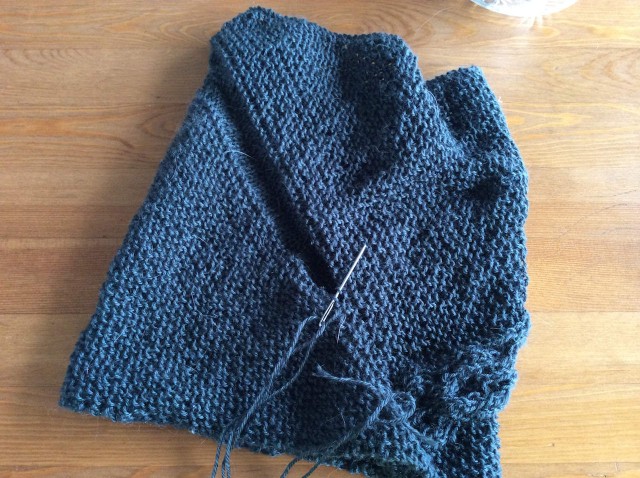 Escargot Knit Hat-8.jpg