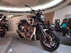 2010東京モーターサイクルショー、ネイキッド